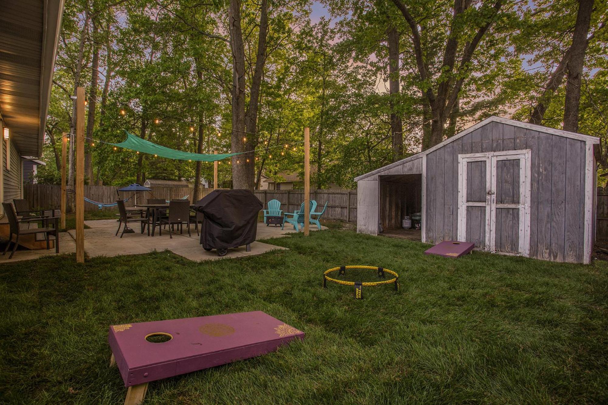 Atlas - Whole House - 5Br 2Ba - Hot Tub - Game Rooms - Theater - Fenced Backyard Muskegon Exterior foto